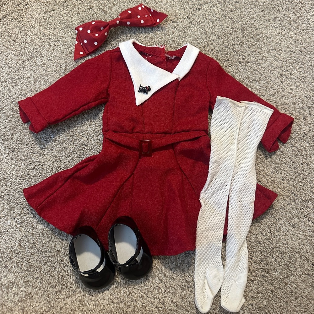 RETIRED ORIGINAL Kit’s Christmas Outfit